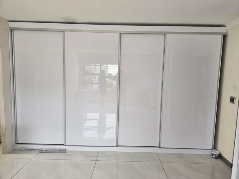 white-sliding-door-wardrobe-1
